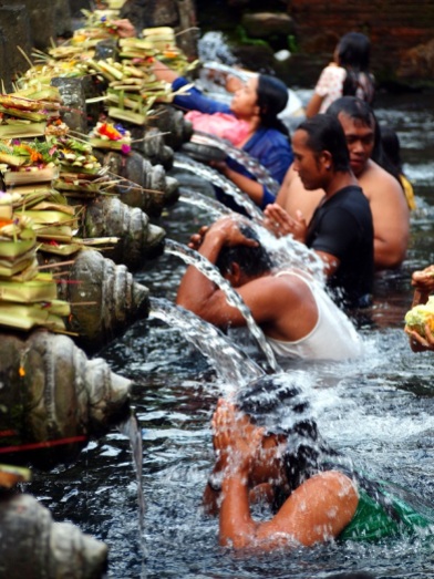Holy springs of Tirta Empul, Bali