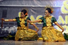Traditional Buginese dance